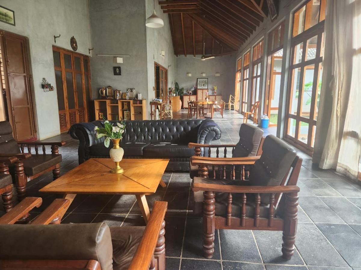 Serene Meadows Villa Bangalore Dış mekan fotoğraf