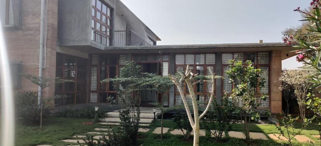 Serene Meadows Villa Bangalore Dış mekan fotoğraf